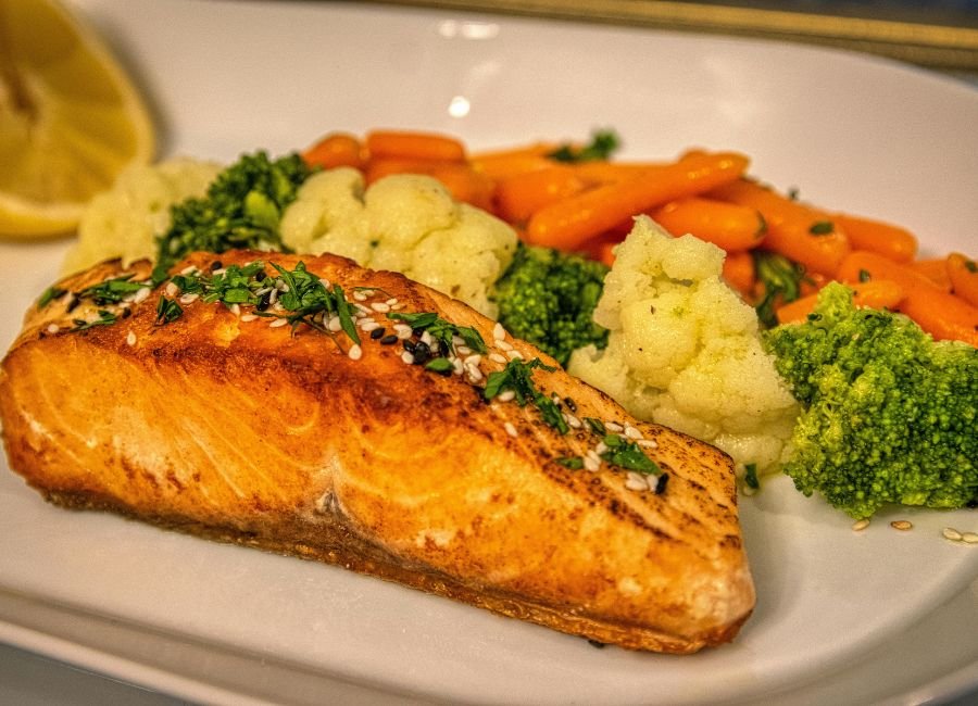 Mangalorean fish curry served fresh – Fish meals in Shimoga